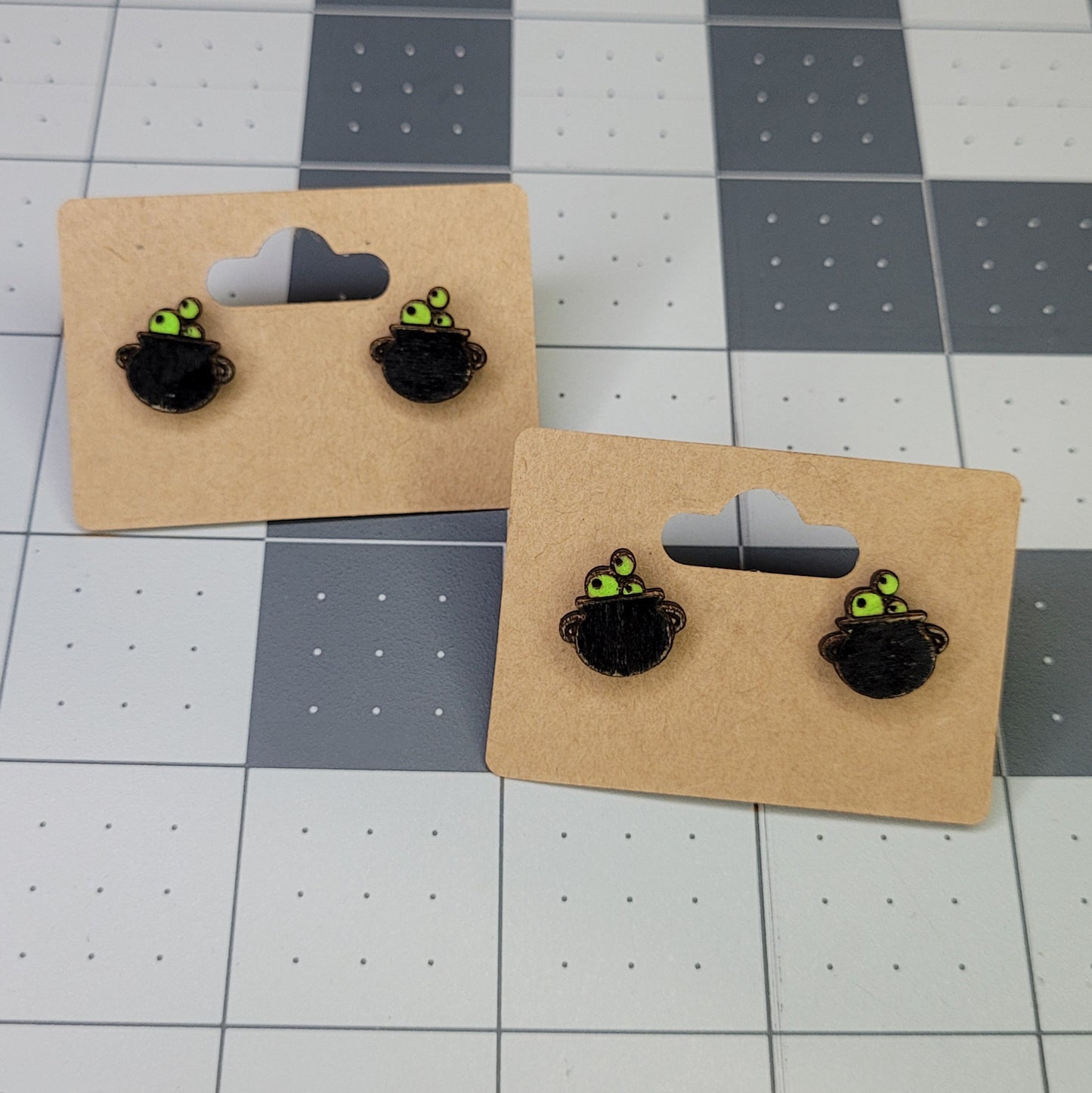 Witches Cauldron Earrings - 0.6in
